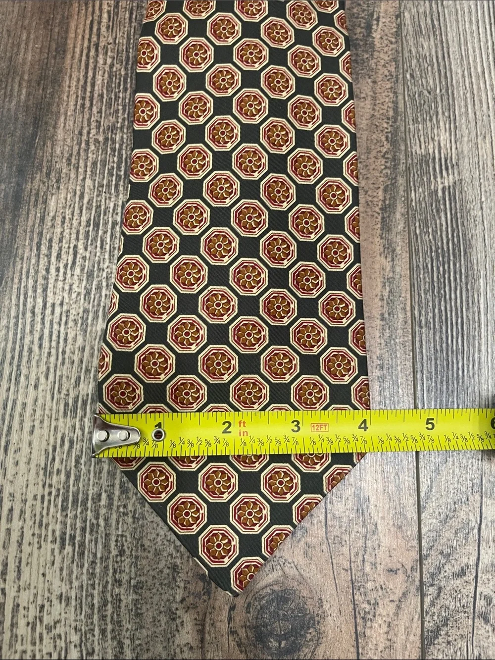 Banana Republic Green Tie with Burgundy and Gold Octagon Motif